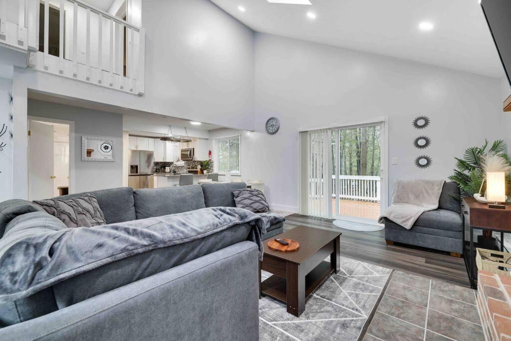 Cozy, Spacious House *New*Inthecommunity+Fire Pit Tobyhanna Екстериор снимка